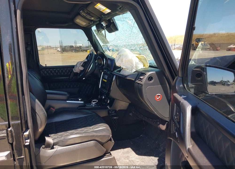 2015 MERCEDES-BENZ G 63 AMG 4MATIC VIN: WDCYC7DF3FX235410