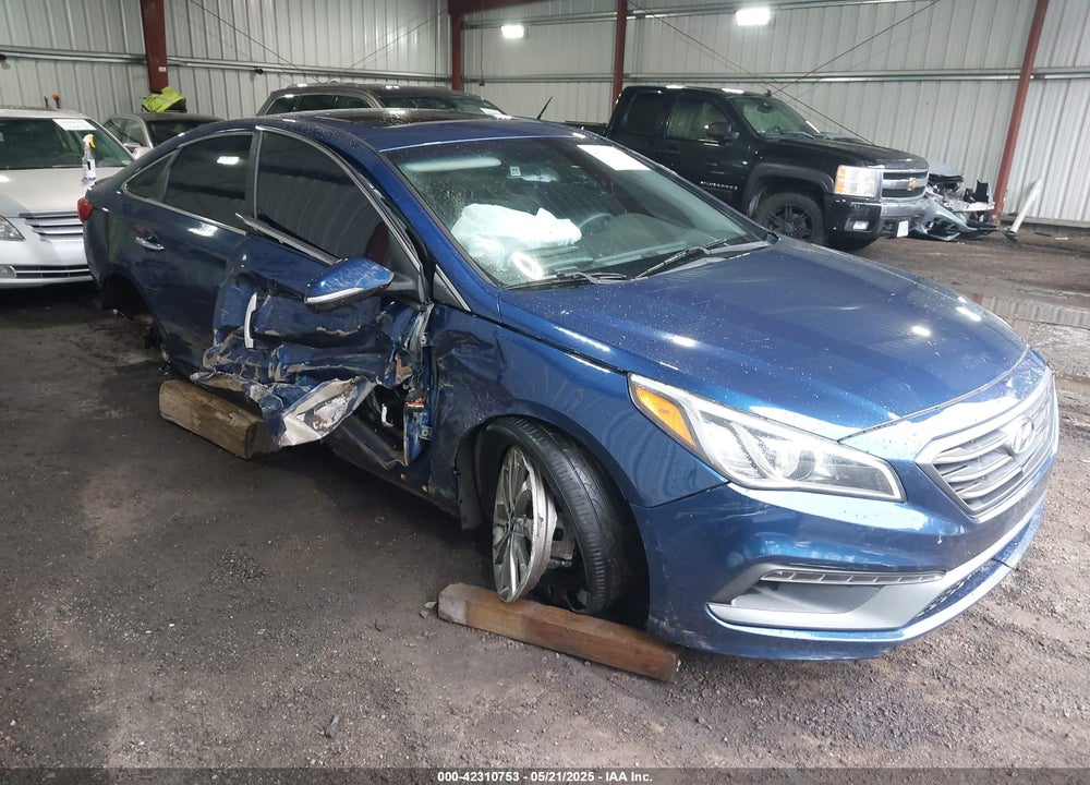 2016 HYUNDAI SONATA VIN: 5NPE34AF1GH396590
