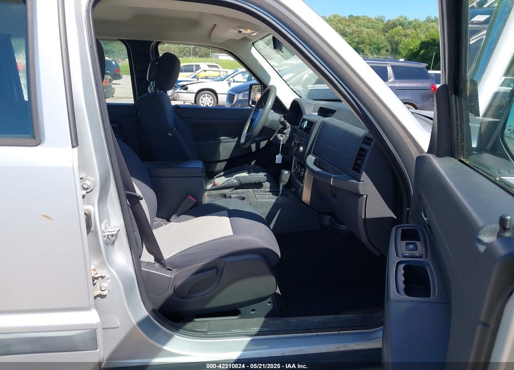 2010 JEEP LIBERTY VIN: 1J4PP2GK4AW106487