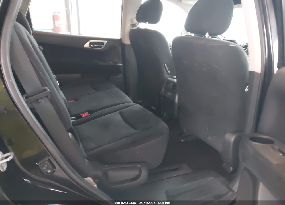 2016 NISSAN PATHFINDER VIN: 5N1AR2MN9GC639638