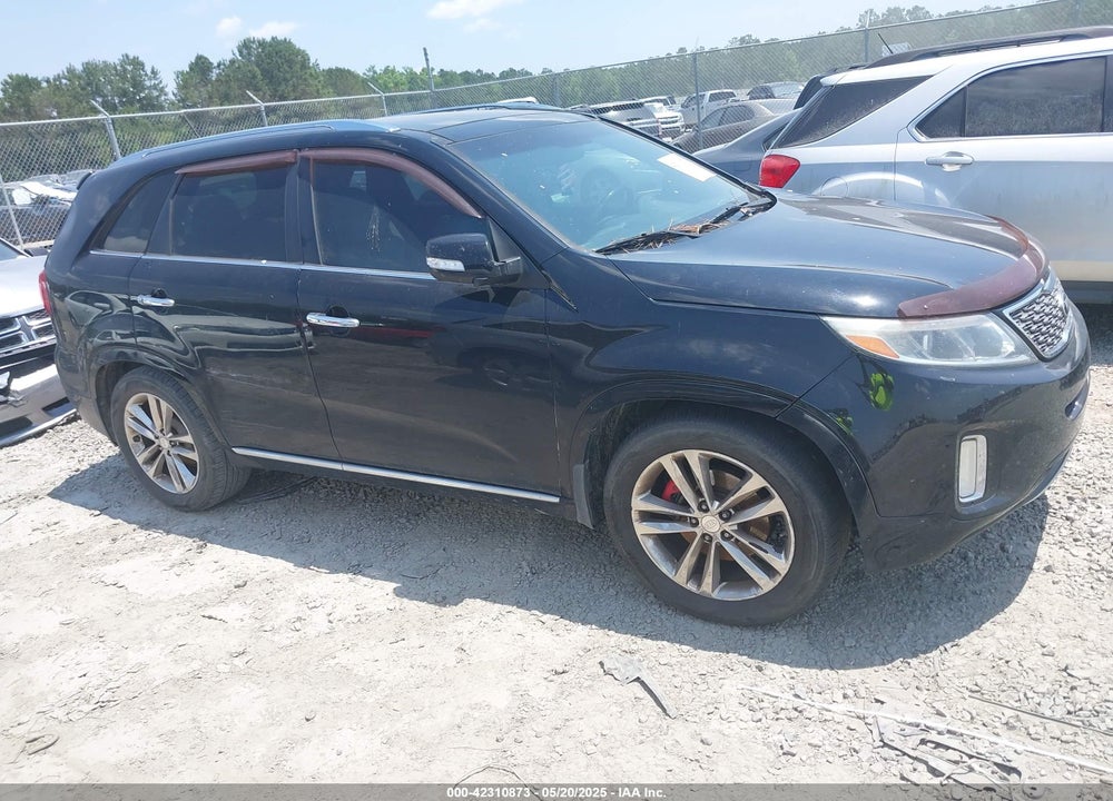 2014 KIA SORENTO VIN: 5XYKW4A70EG521005
