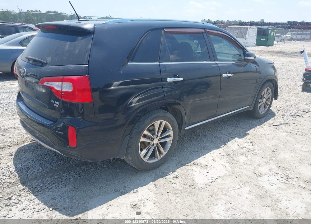 2014 KIA SORENTO VIN: 5XYKW4A70EG521005