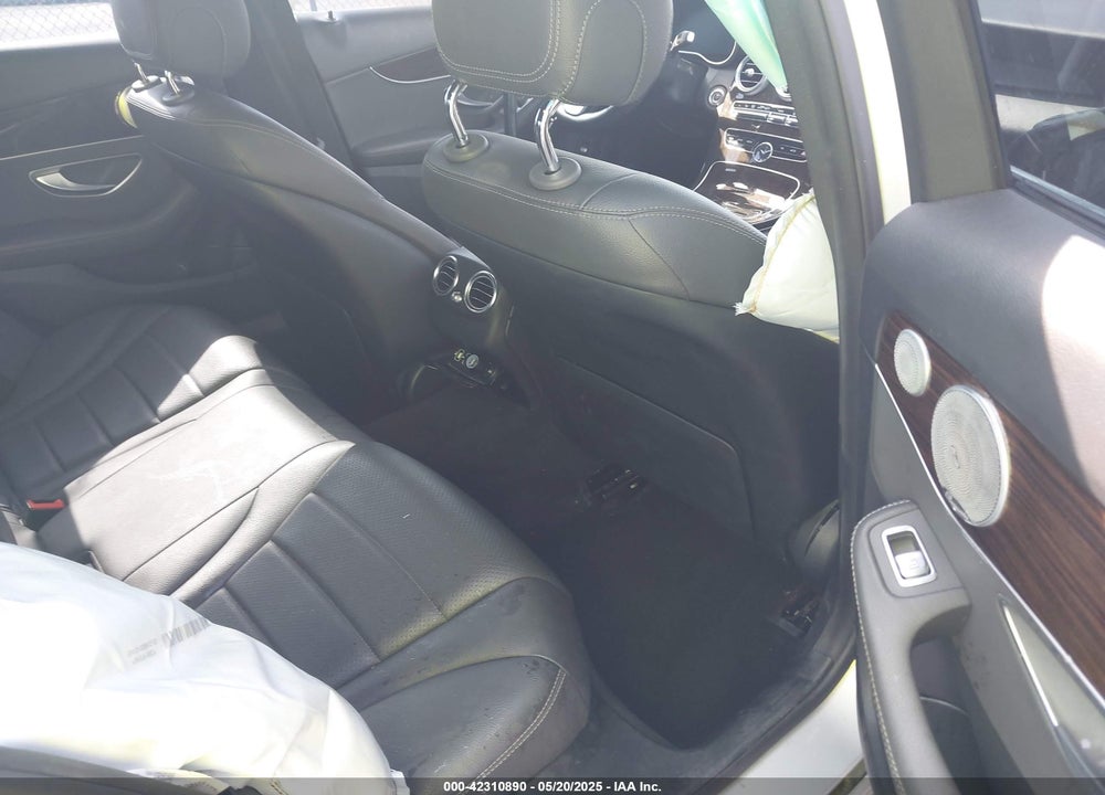 2020 MERCEDES-BENZ C CLASS VIN: WDDWF8DB0LR553935