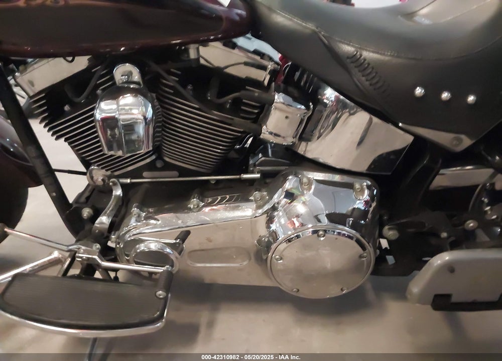 2009 HARLEY-DAVIDSON FLSTF VIN: 1HD1BX5179Y058516