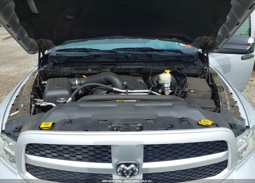 2014 RAM 1500 VIN: 1C6RR7KT8ES109502