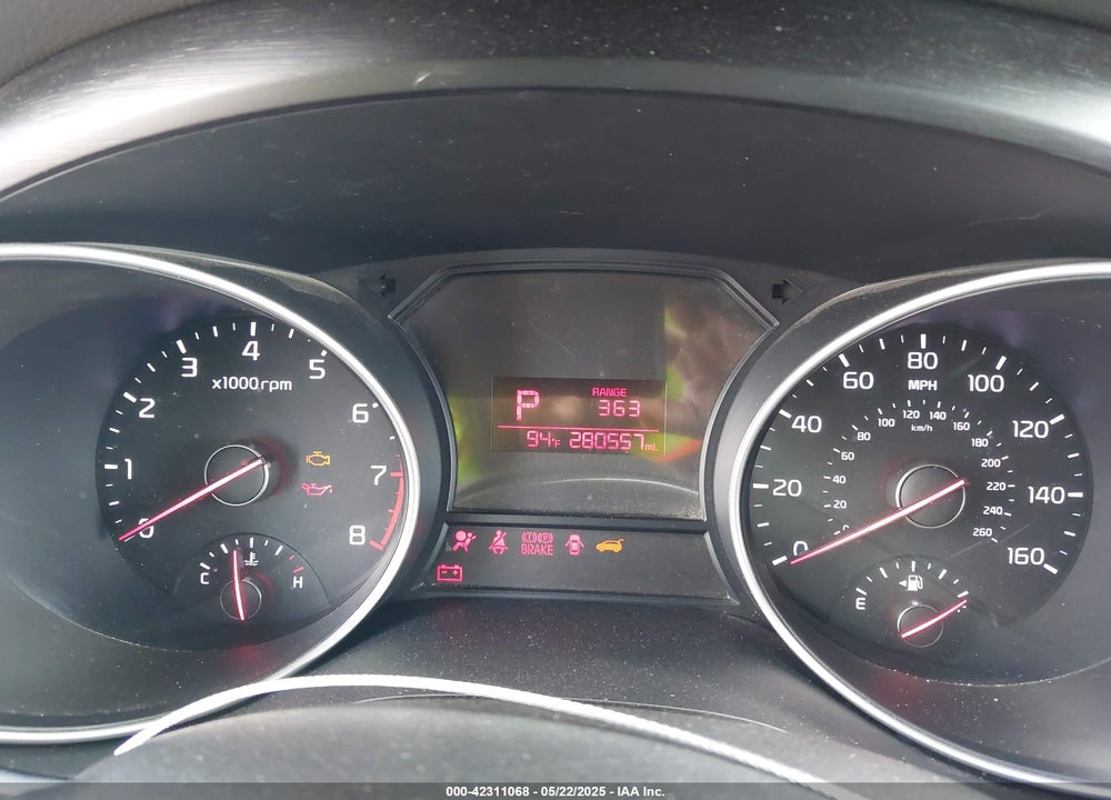 2015 KIA SEDONA LX VIN: KNDMB5C18F6020614