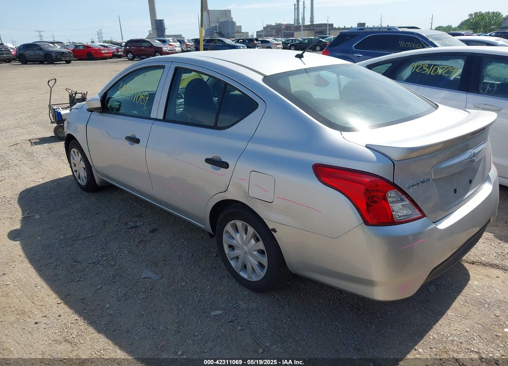 2017 NISSAN VERSA 1.6 S+ VIN: 3N1CN7AP0HL903799