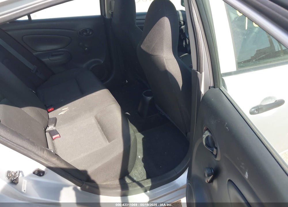2017 NISSAN VERSA 1.6 S+ VIN: 3N1CN7AP0HL903799