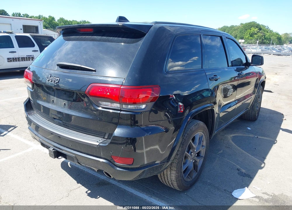 2021 JEEP GRAND CHEROKEE VIN: 1C4RJFBG4MC666557