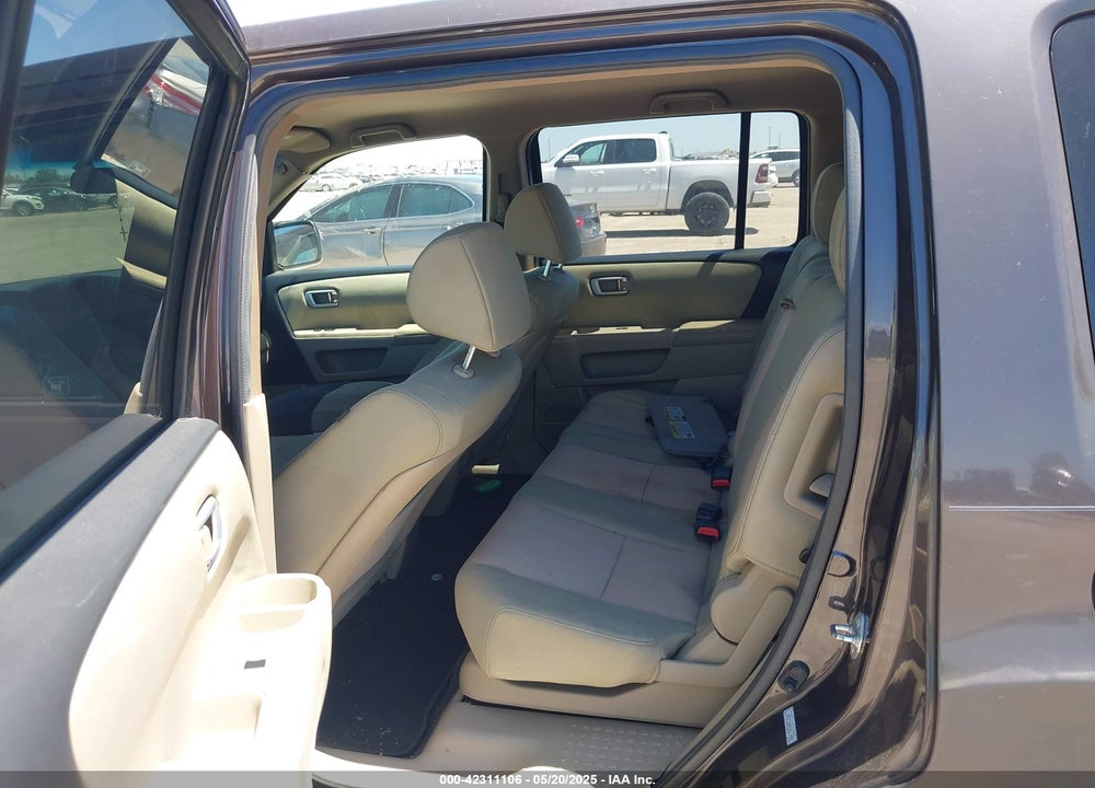 2012 HONDA PILOT VIN: 5FNYF3H4XCB011992