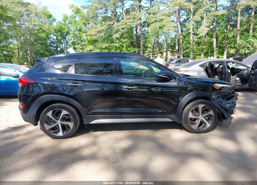 2018 HYUNDAI TUCSON VIN: KM8J33A28JU671855