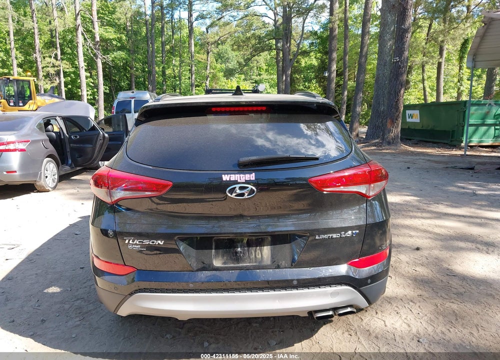 2018 HYUNDAI TUCSON VIN: KM8J33A28JU671855