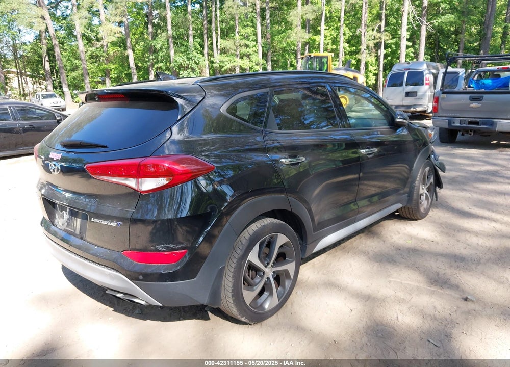2018 HYUNDAI TUCSON VIN: KM8J33A28JU671855