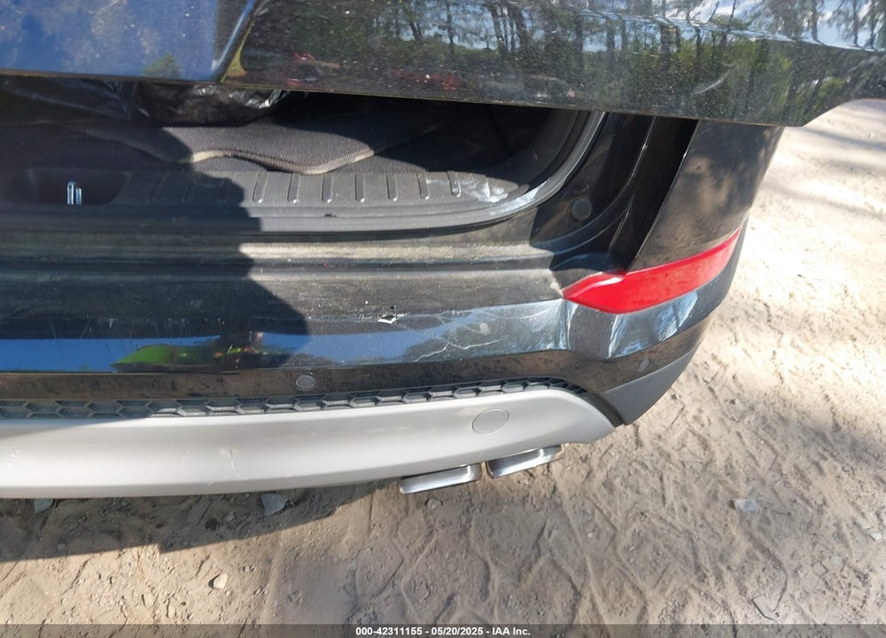 2018 HYUNDAI TUCSON VIN: KM8J33A28JU671855