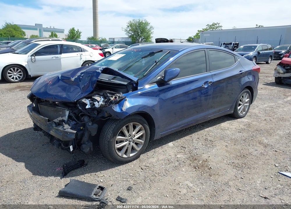 2015 HYUNDAI ELANTRA VIN: 5NPDH4AE8FH549940