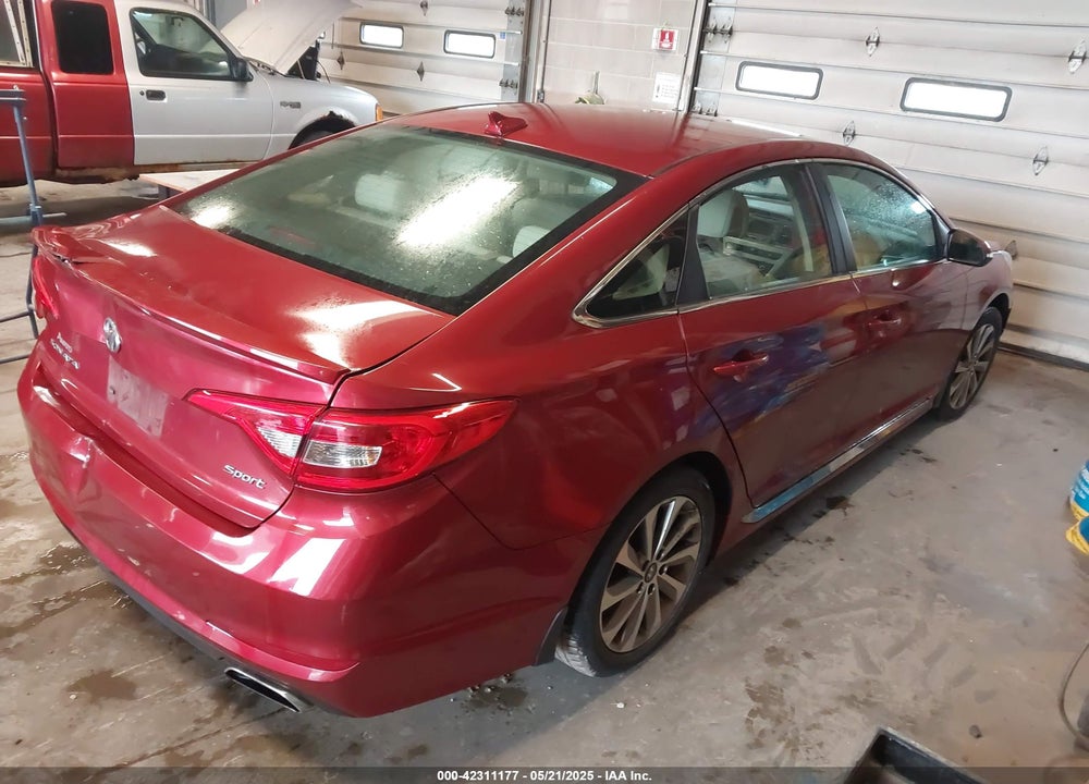 2015 HYUNDAI SONATA VIN: 5NPE34AFXFH226615