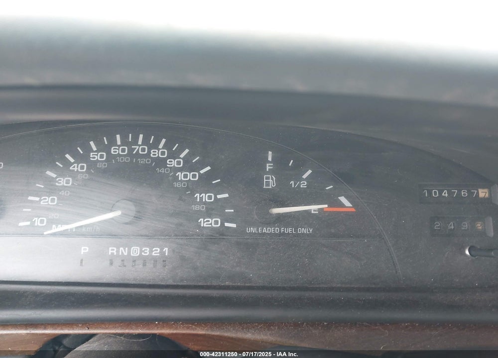 1994 OLDSMOBILE 88 ROYALE LS VIN: 1G3HY52LXRH349911
