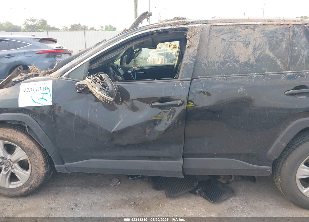 2020 TOYOTA RAV4 HYBRID XLE VIN: 2T3RWRFV7LW094892