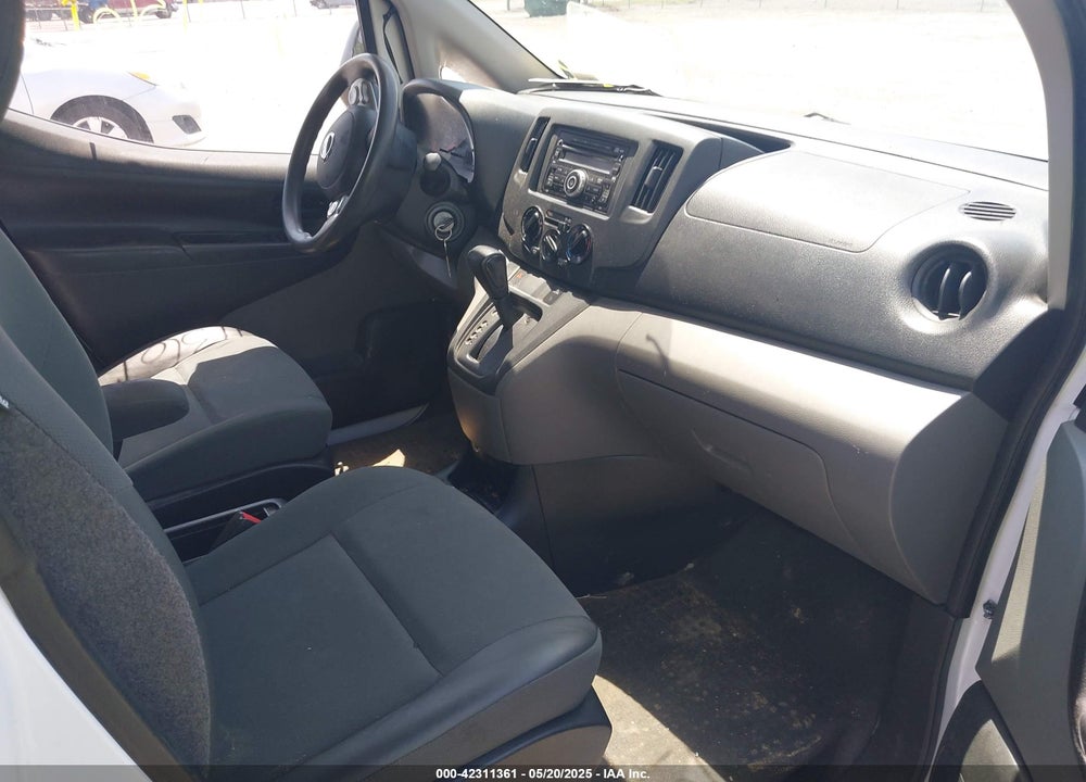 2016 NISSAN NV200 S VIN: 3N6CM0KN6GK701507