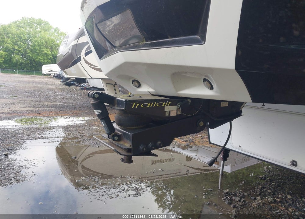 2014 KEYSTONE V3970 VIN: 4YDF39731EZ990372