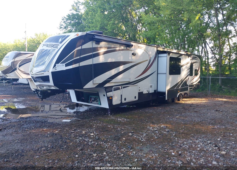 2014 KEYSTONE V3970 VIN: 4YDF39731EZ990372