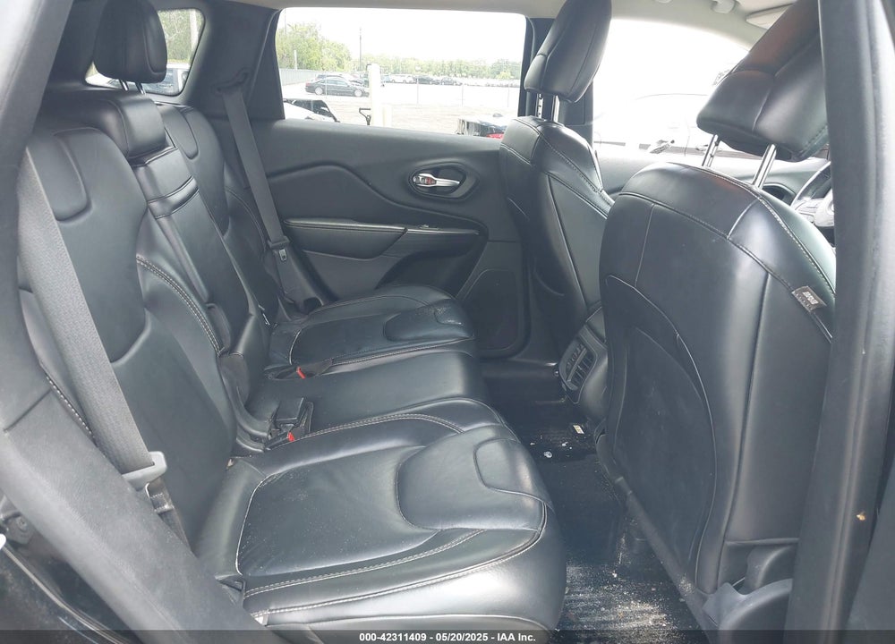 2016 JEEP CHEROKEE VIN: 1C4PJMDB4GW151834