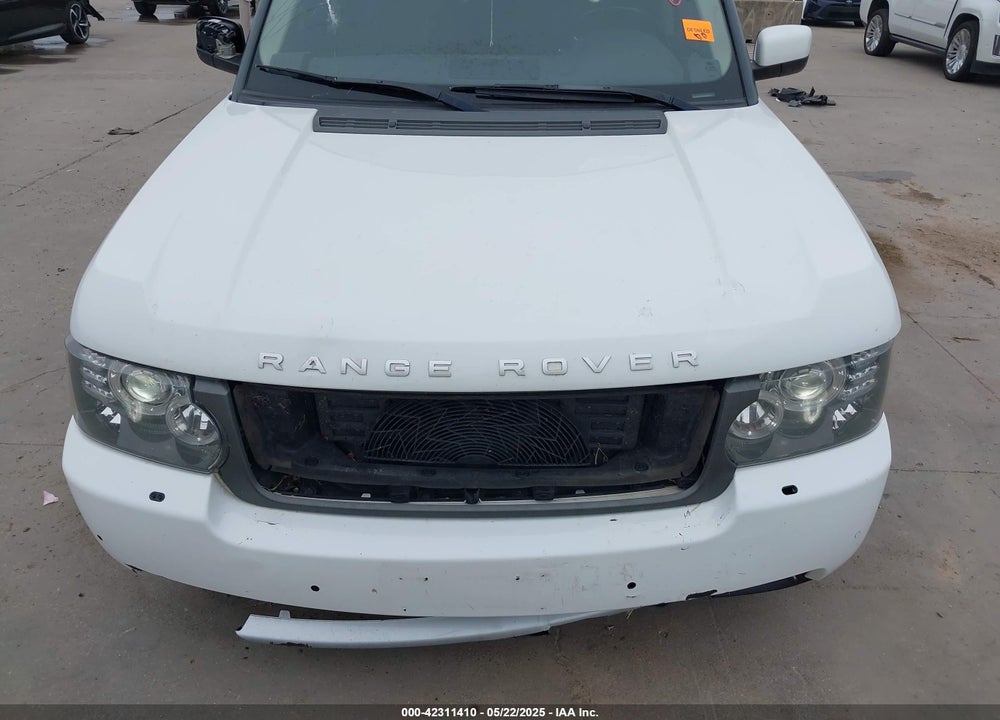 2011 LAND ROVER RANGE ROVER VIN: SALMF1E41BA351507