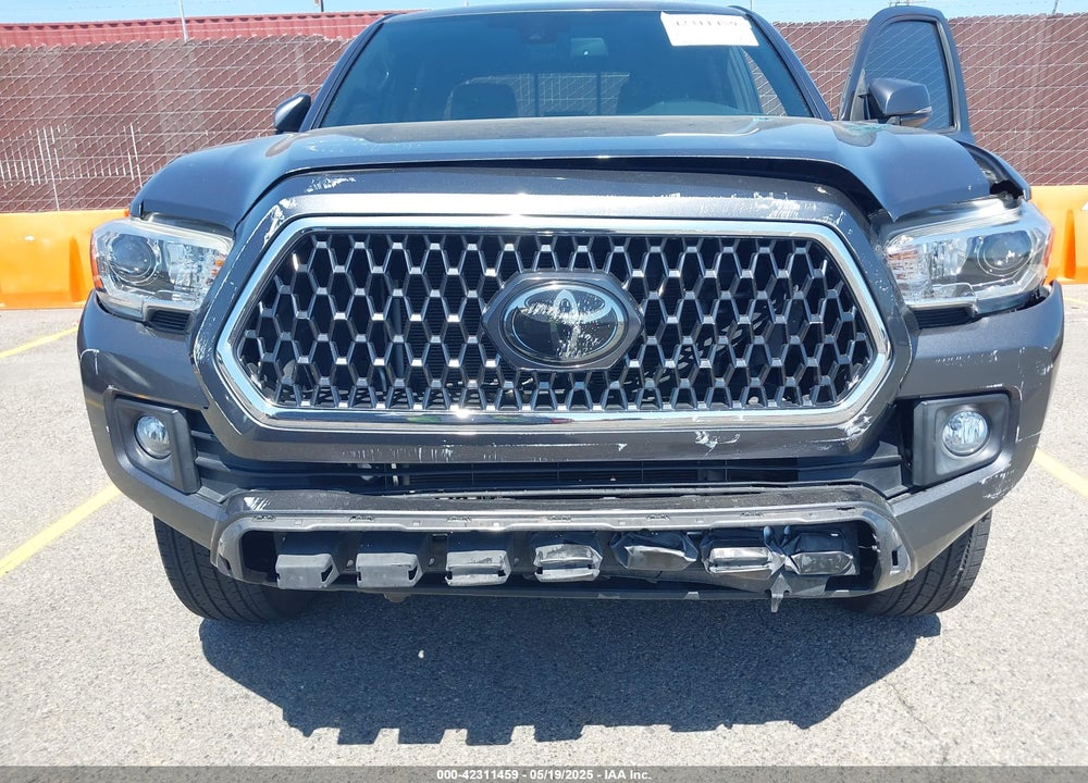 2018 TOYOTA TACOMA TRD OFF ROAD VIN: 3TMAZ5CN2JM066370
