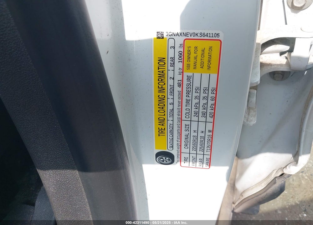 2019 CHEVROLET EQUINOX VIN: 3GNAXNEV0KS641105