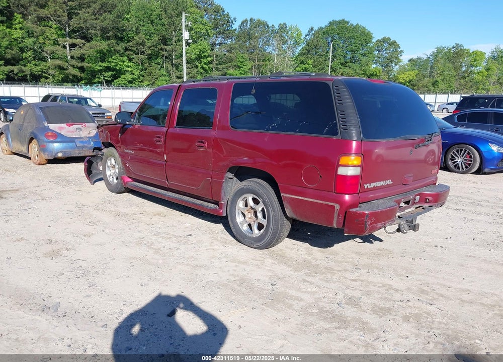 2001 GMC YUKON XL 1500 DENALI VIN: 1GKFK66UX1J280379