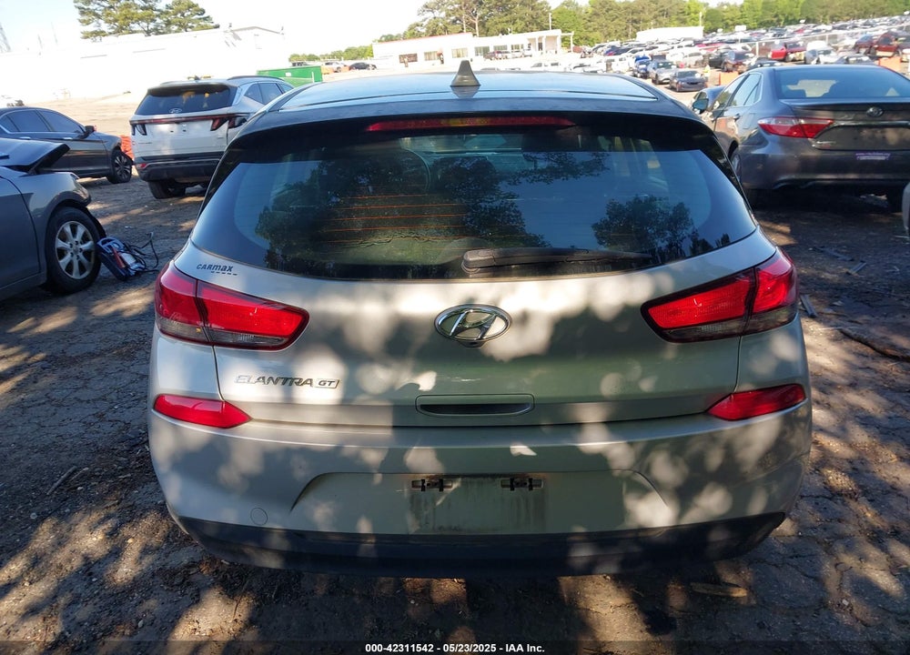 2019 HYUNDAI ELANTRA GT VIN: KMHH35LE3KU095045