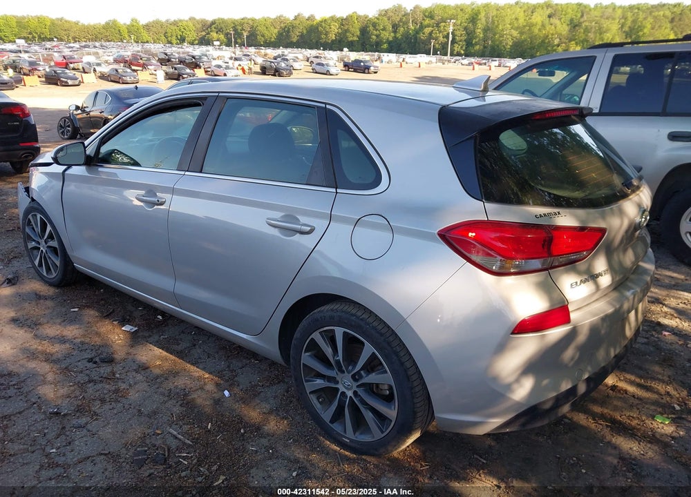 2019 HYUNDAI ELANTRA GT VIN: KMHH35LE3KU095045