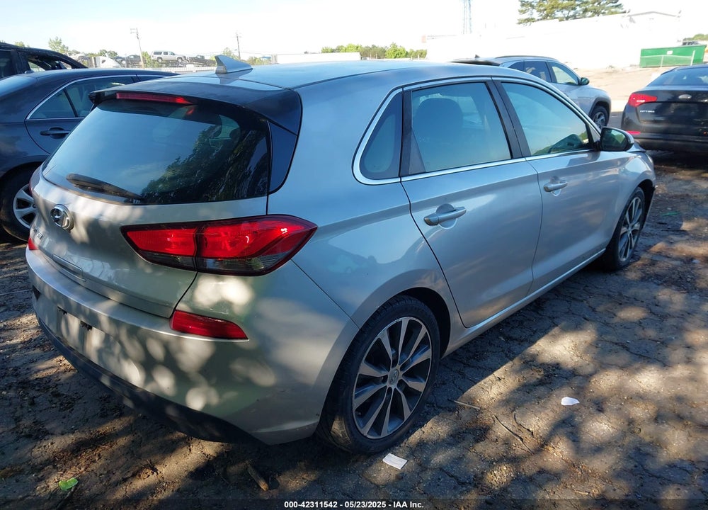 2019 HYUNDAI ELANTRA GT VIN: KMHH35LE3KU095045