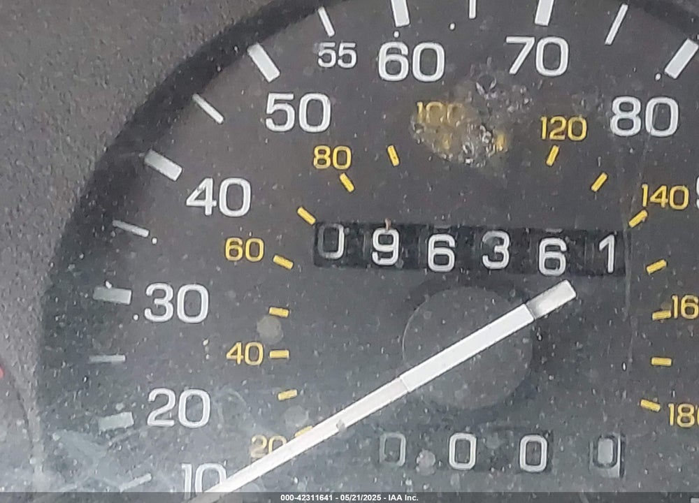1996 FORD THUNDERBIRD LX VIN: 1FALP62W9TH118637