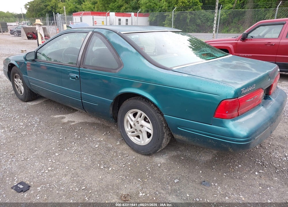 1996 FORD THUNDERBIRD LX VIN: 1FALP62W9TH118637