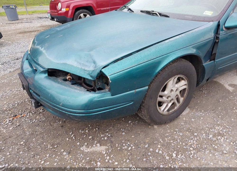 1996 FORD THUNDERBIRD LX VIN: 1FALP62W9TH118637
