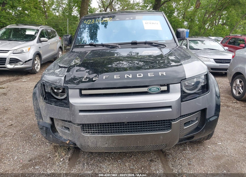 2021 LAND ROVER DEFENDER VIN: SALE2ERU6M2062251