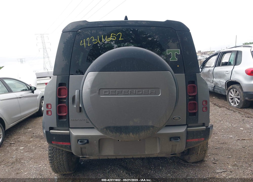 2021 LAND ROVER DEFENDER VIN: SALE2ERU6M2062251