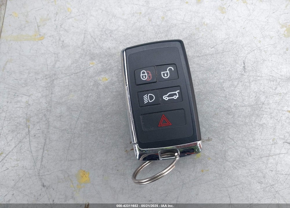 2021 LAND ROVER DEFENDER VIN: SALE2ERU6M2062251