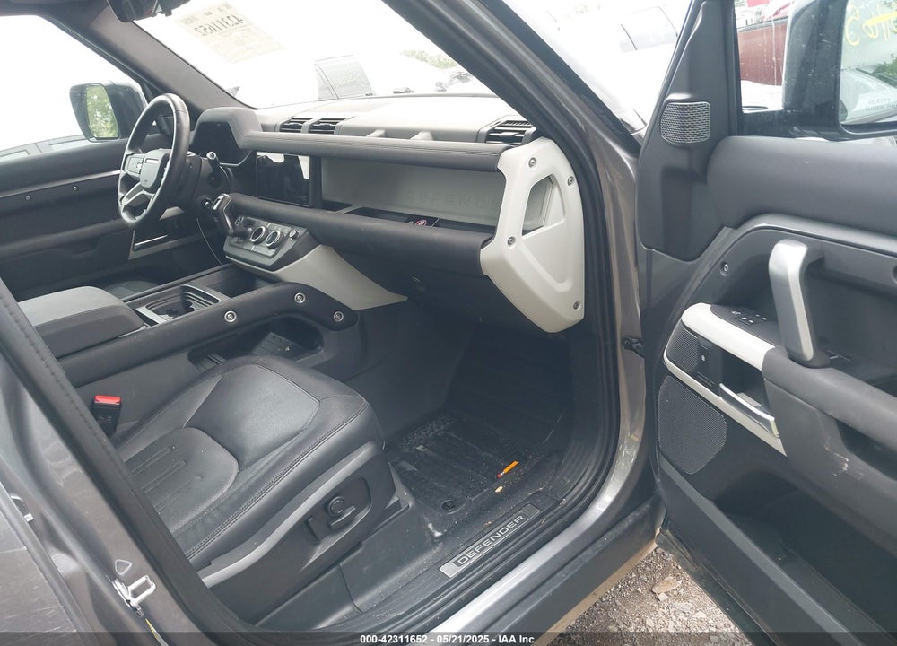 2021 LAND ROVER DEFENDER VIN: SALE2ERU6M2062251