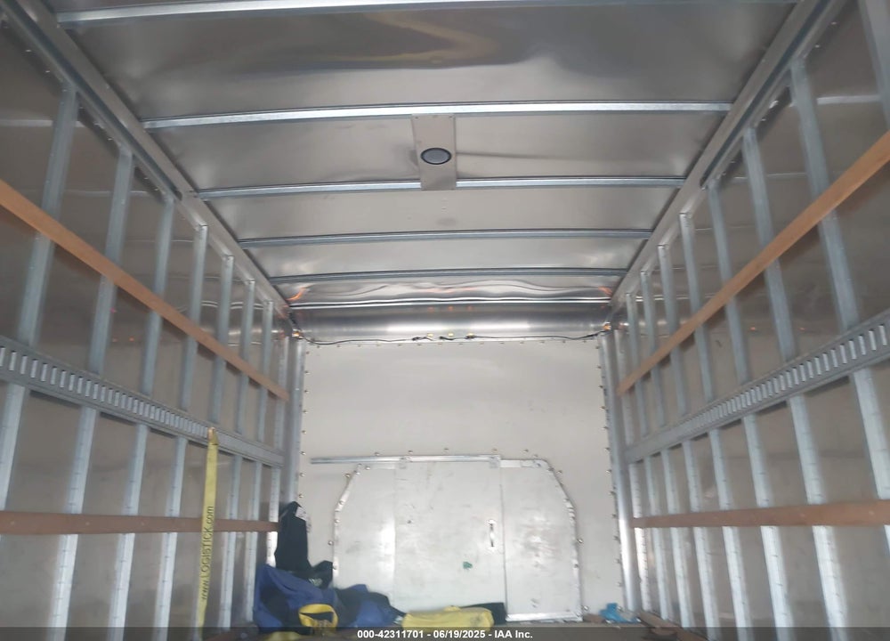 2024 FORD E-350 CUTAWAY VIN: 1FDWE3FN9RDD13582