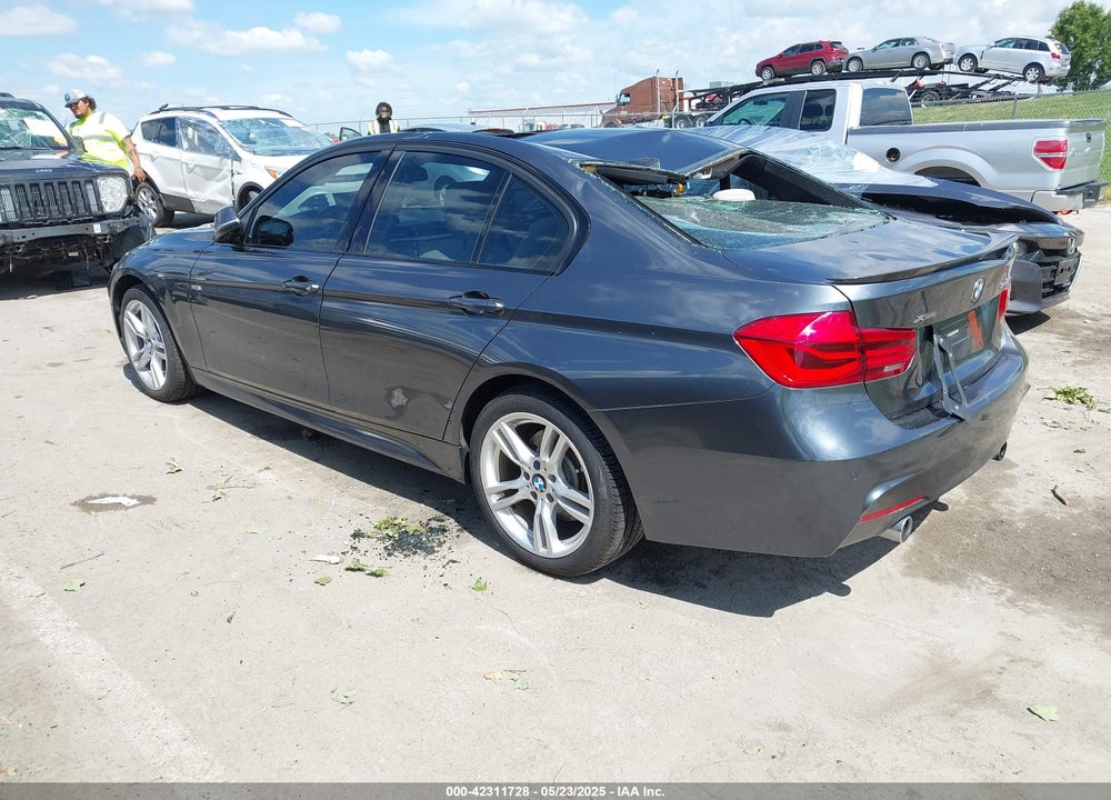 2016 BMW 3 SERIES VIN: WBA8B7G58GNT14562