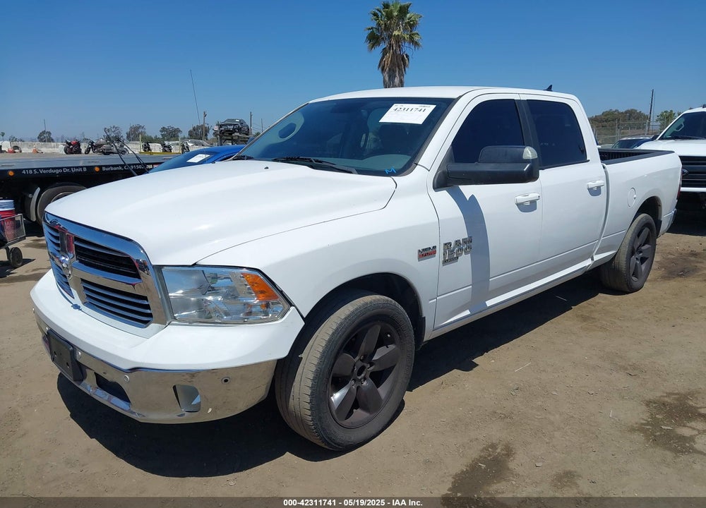 2019 RAM 1500 CLASSIC VIN: 1C6RR6TT5KS608648