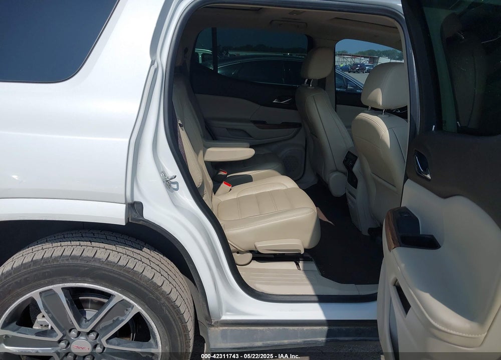 2019 GMC ACADIA VIN: 1GKKNPLS0KZ221309