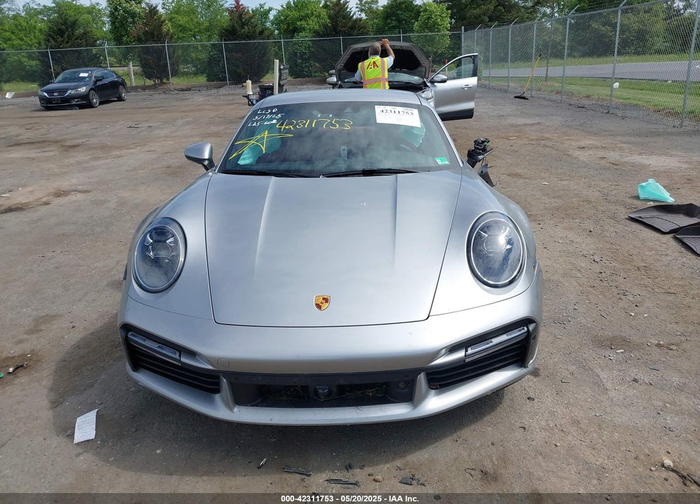 2024 PORSCHE 911 VIN: WP0AD2A96RS252225