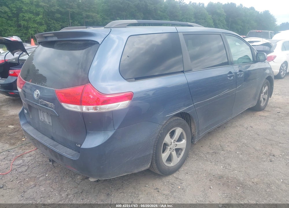 2013 TOYOTA SIENNA VIN: 5TDKK3DC0DS340583