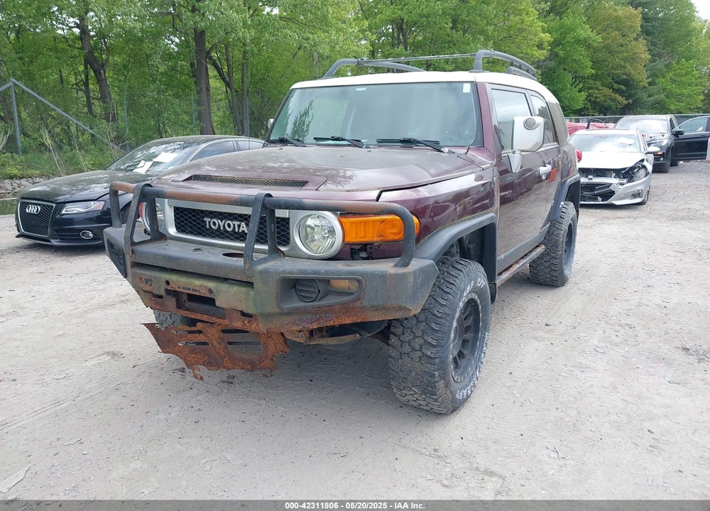 2007 TOYOTA FJ CRUISER VIN: JTEBU11F270049180