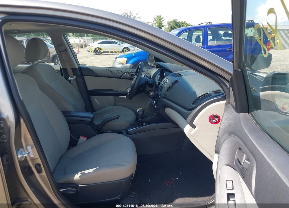 2011 KIA FORTE EX VIN: KNAFU5A20B5406584