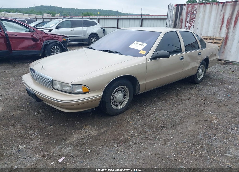 1996 CHEVROLET CAPRICE CLASSIC VIN: 1G1BL52W7TR179967