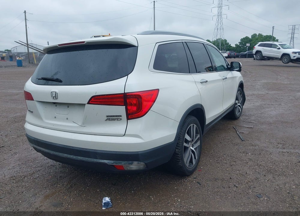 2018 HONDA PILOT VIN: 5FNYF6H91JB036788